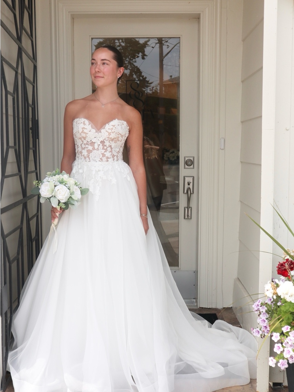 Mikaella M2451 Wedding Dress